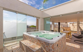 Awesome Apartment In Grottaglie With Jacuzzi